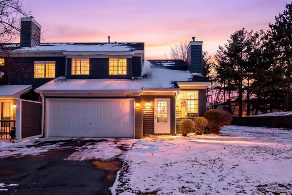 1770 Donegal Drive #6, Woodbury, MN 55125