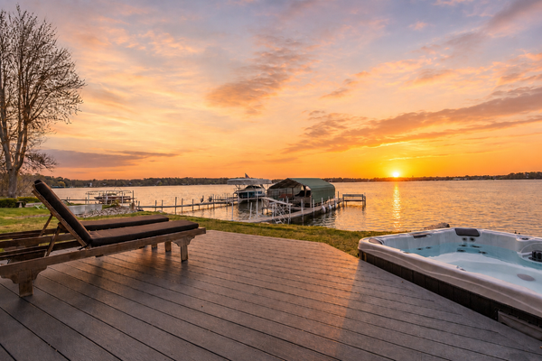 4919 Three Points Boulevard, Mound, MN 55364