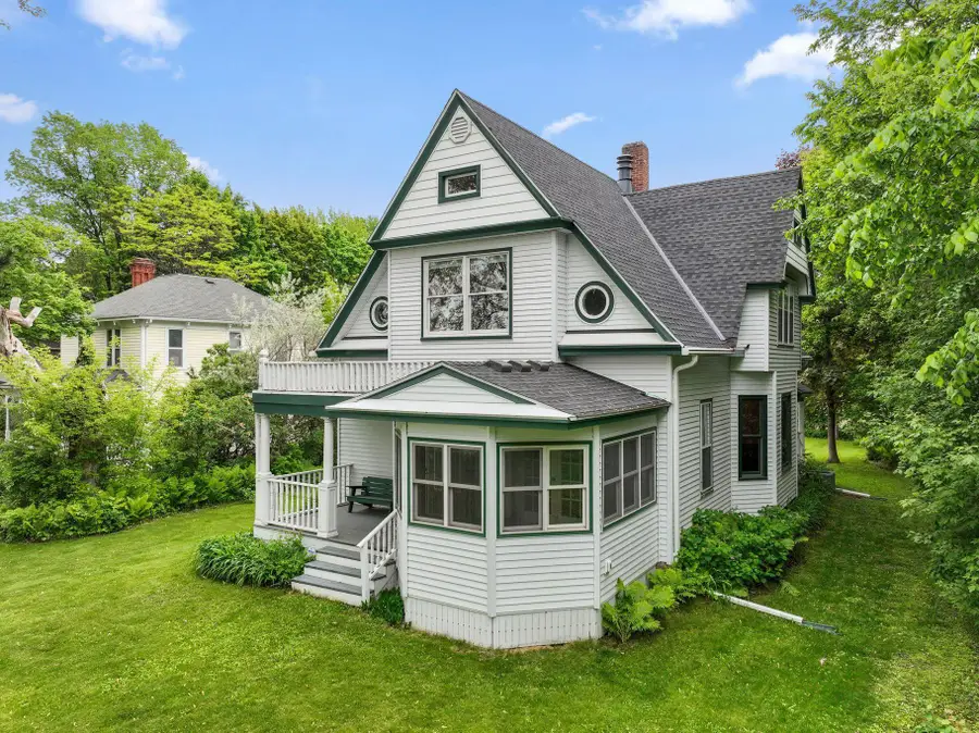 216 Summit Avenue, Center City, MN 55012 - #3