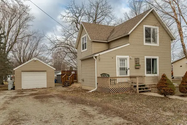 305 1st Avenue Nw, Dodge Center, MN 55927