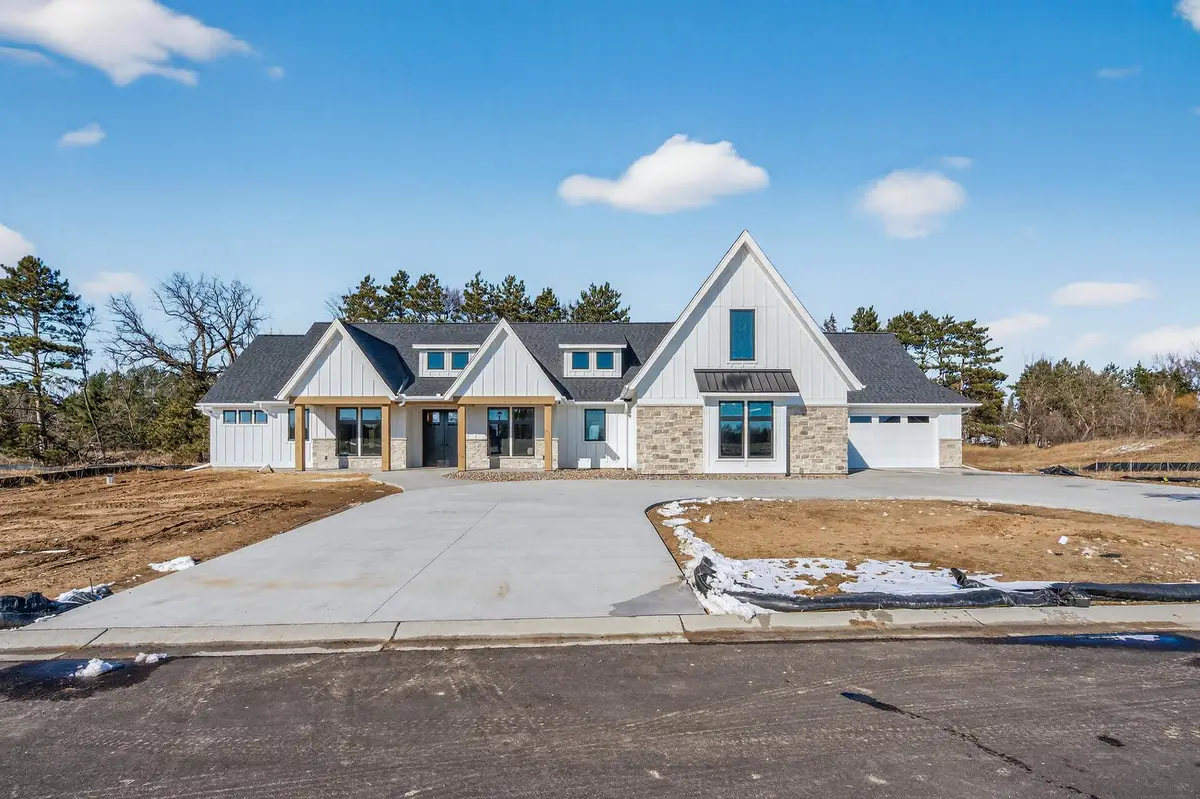 18071 Urbank Street Ne, Ham Lake, MN 55304 - #1