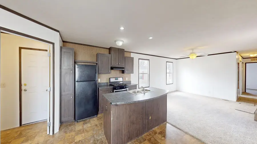 2310 Ethel Avenue, Albert Lea, MN 56007 - #3