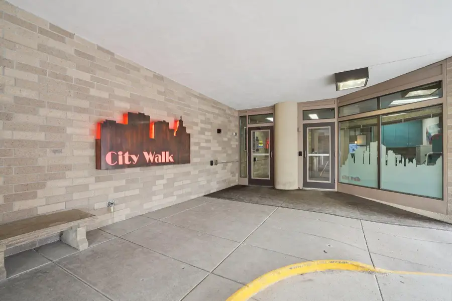 66 9th Street E #1307, Saint Paul, MN 55101 - #3
