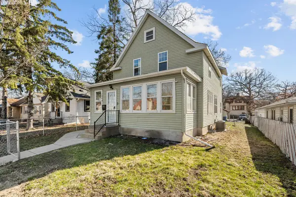 3506 Thomas Avenue N, Minneapolis, MN 55412