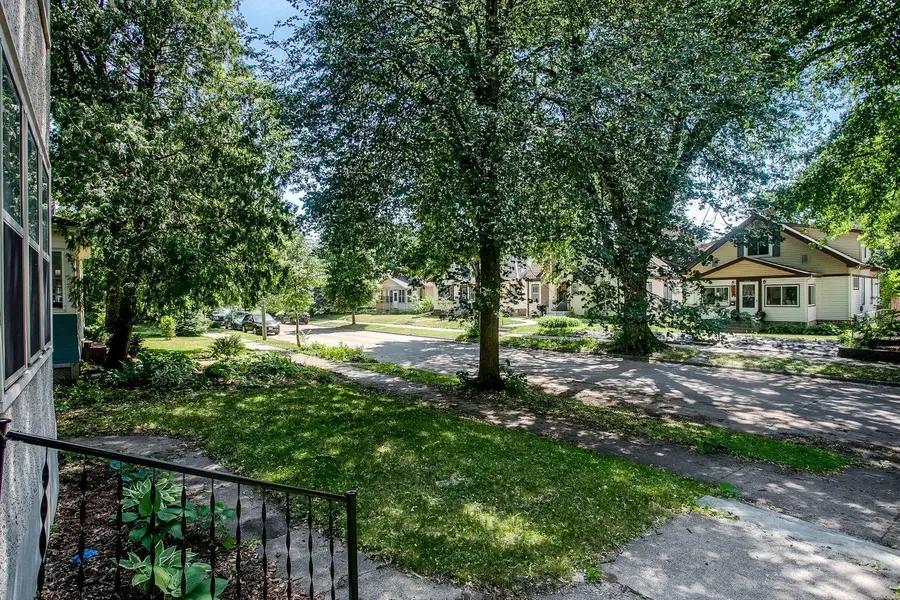 3305 32nd Avenue S, Minneapolis, MN 55406 - #2