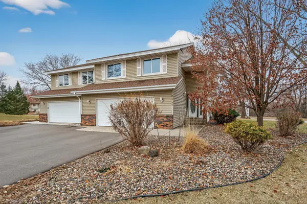3809 Deercliff Court, Eagan, MN 55123