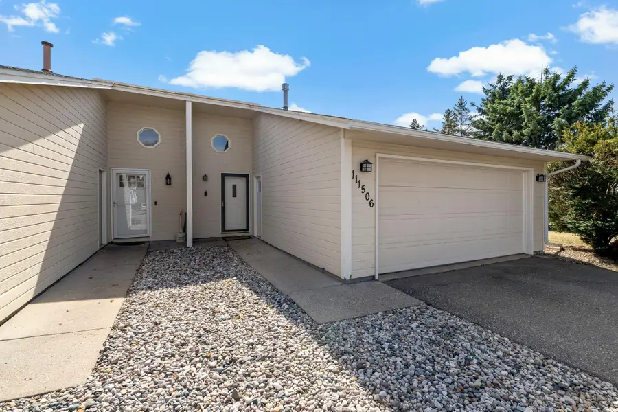 111506 Bender Court, Chaska, MN 55318 - #2