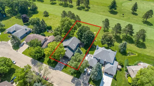 24 Greenhaven Bay, Faribault, MN 55021