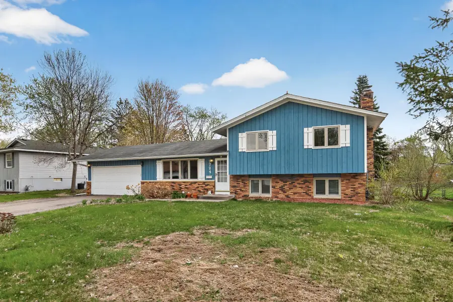 7724 Arlington Avenue N, Brooklyn Park, MN 55443 - #3