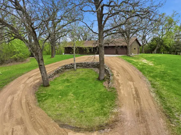 12987 590th Avenue, Litchfield, MN 55355