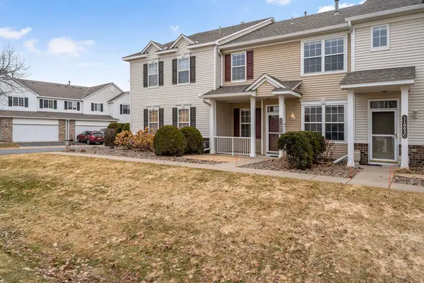 11003 Oak Grove Circle #B, Woodbury, MN 55129