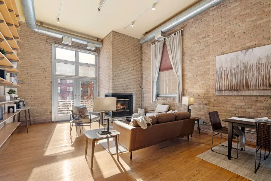 801 Washington Avenue N #221, Minneapolis, MN 55401 - #3