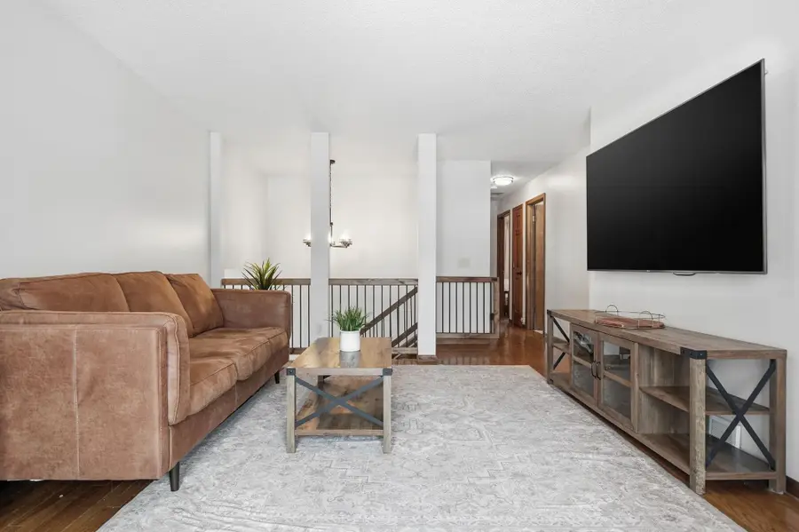 1955 Timber Wolf Trail S, Eagan, MN 55122 - #2