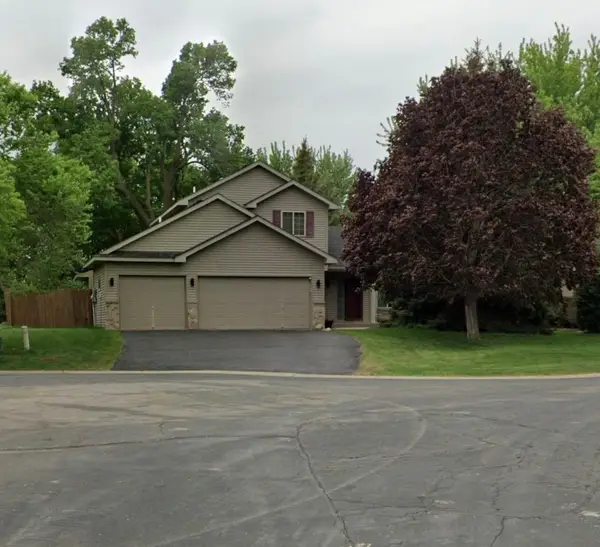 1156 Pond Curve, Waconia, MN 55387