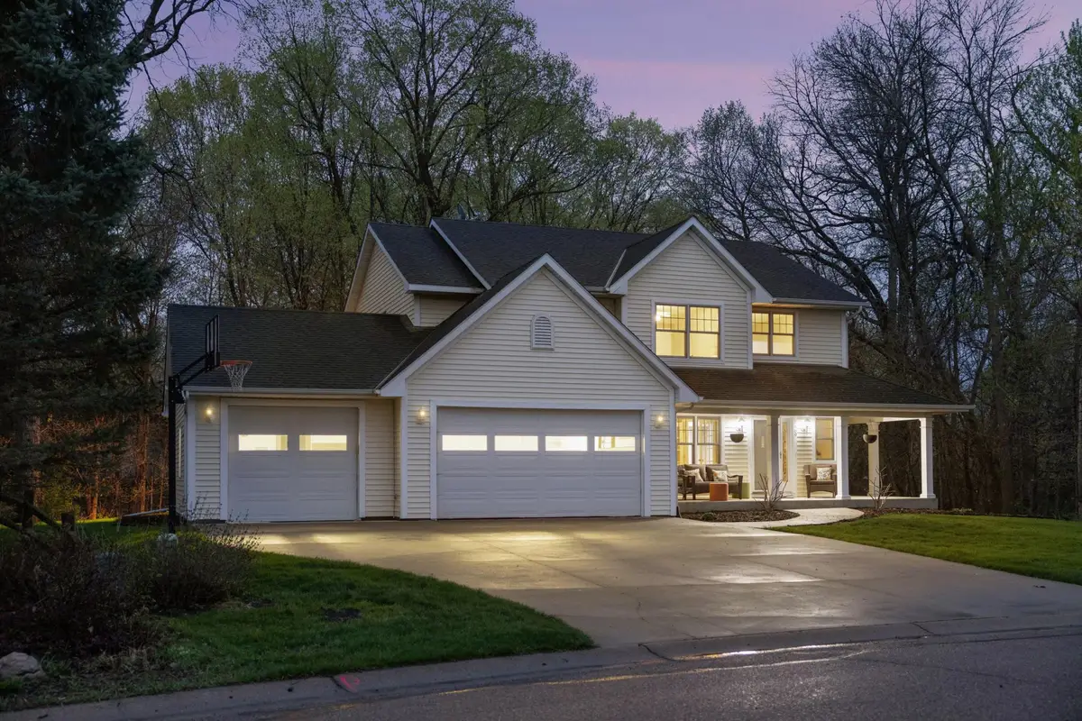 8469 Woodland Curve, Saint Bonifacius, MN 55375 - #1