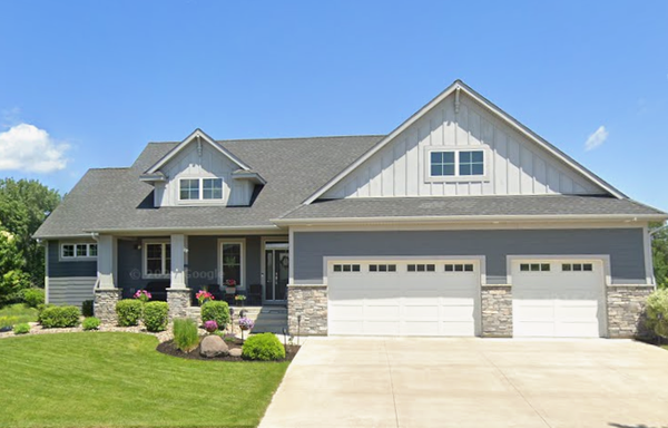 965 Pheasant Run S, Lino Lakes, MN 55014