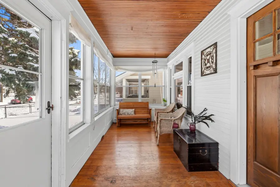 1360 Hewitt Avenue, Saint Paul, MN 55104 - #2