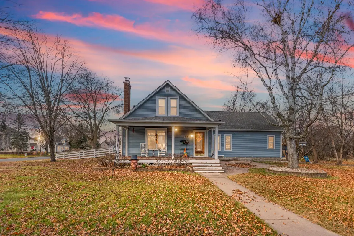 237 Cypress Street S, Cambridge, MN 55008 - #1