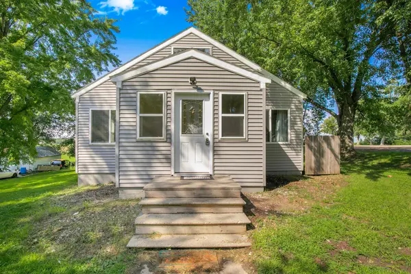 109 Main Street E, Spring Hill, MN 56352