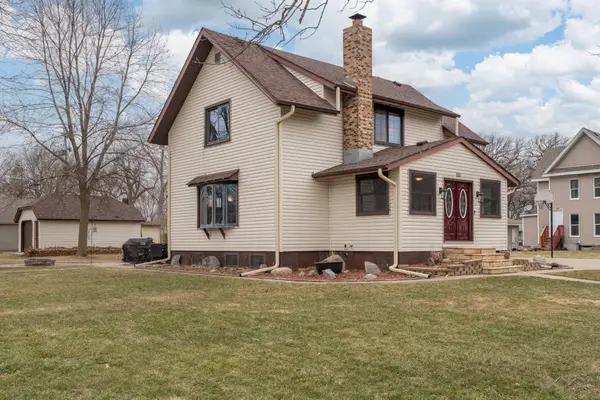 551 1st Street, Gaylord, MN 55334