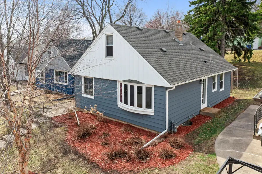 700 Edgar Avenue, Saint Paul, MN 55117 - #2