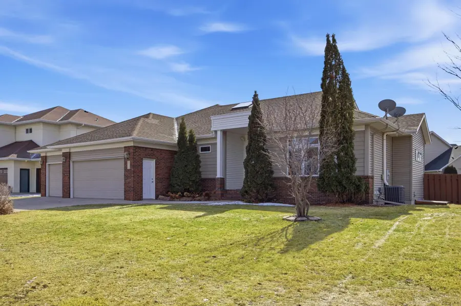 2314 Rose Creek Boulevard S, Fargo, ND 58104 - #2