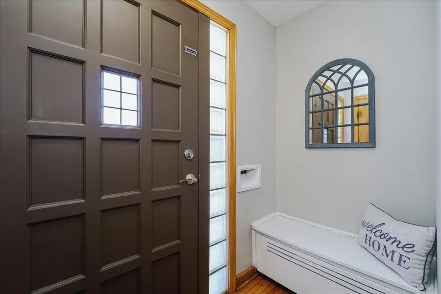 107 Lincoln Avenue N, New Prague, MN 56071 - #2