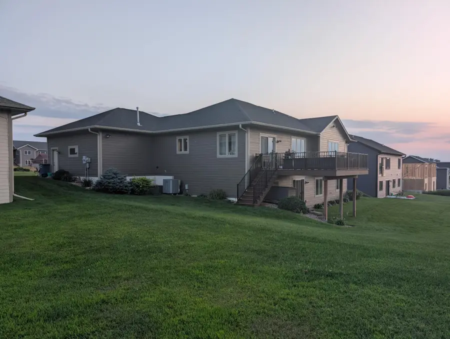 1004 3rd Avenue, Goodhue, MN 55027 - #3