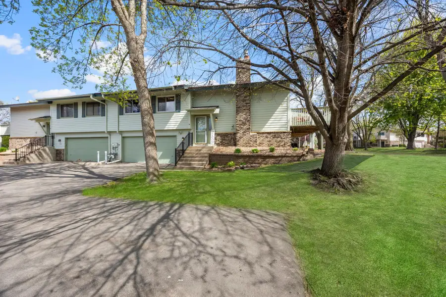 11143 Xavier Road, Bloomington, MN 55437 - #2