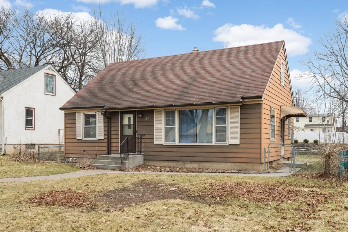 1140 Ottawa Avenue, West Saint Paul, MN 55118 - #1