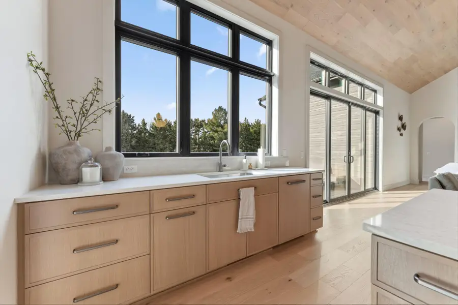 755 Ensconced Way, Chaska, MN 55318 - #3