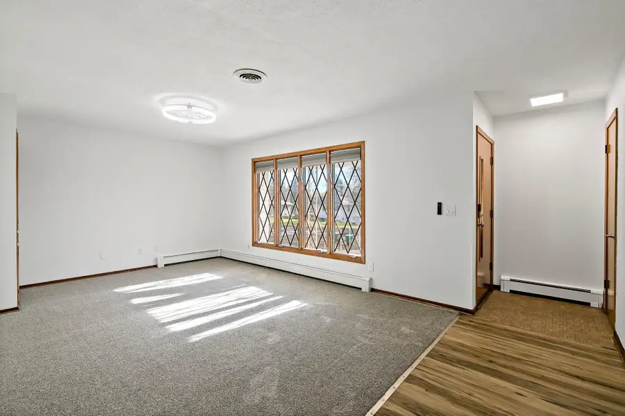 9242 Queen Avenue S, Bloomington, MN 55431 - #3