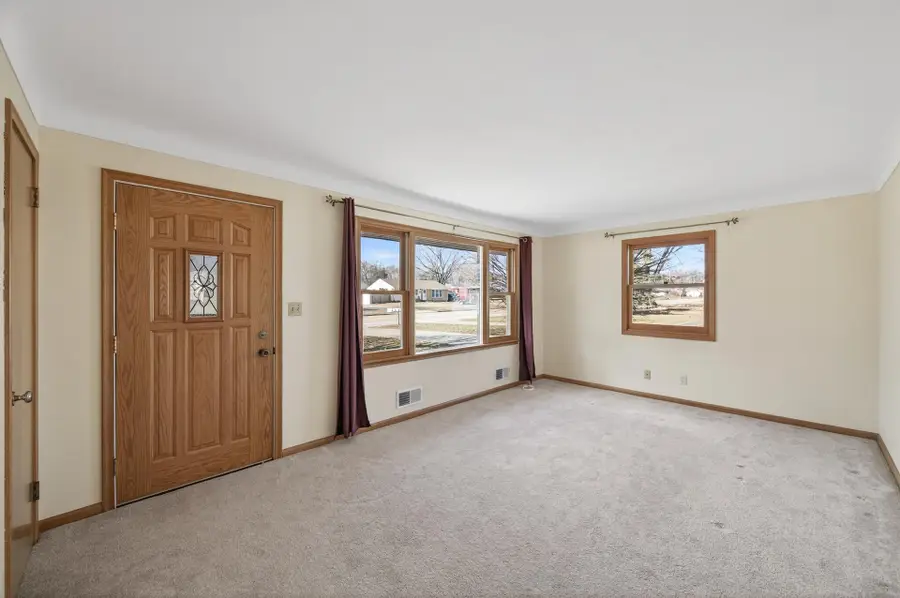 3810 Mcknight Road N, White Bear Lake, MN 55110 - #3