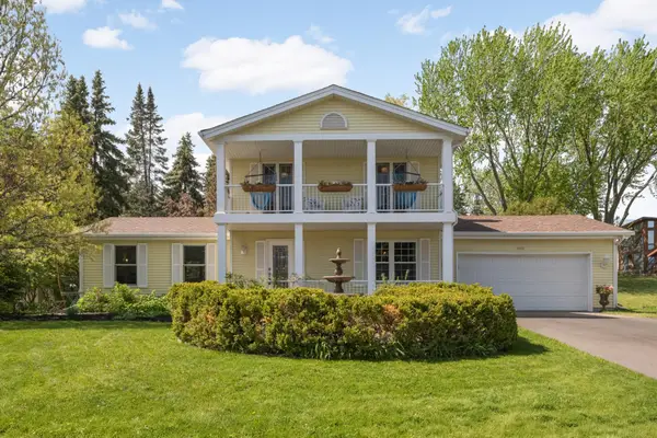 14451 Guthrie Way, Apple Valley, MN 55124