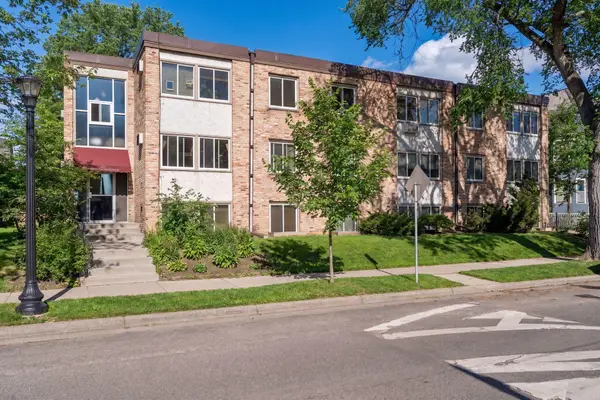 2212 Aldrich Avenue S #102, Minneapolis, MN 55405