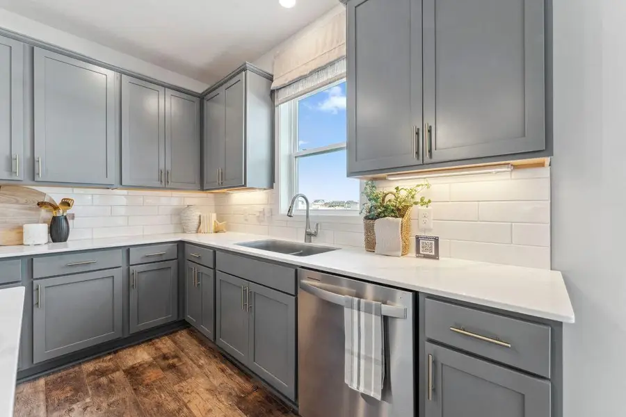 1696 Zumbro Avenue, Shakopee, MN 55379 - #3