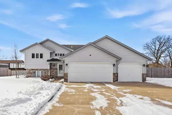 670 W 11th Street, Rush City, MN 55069