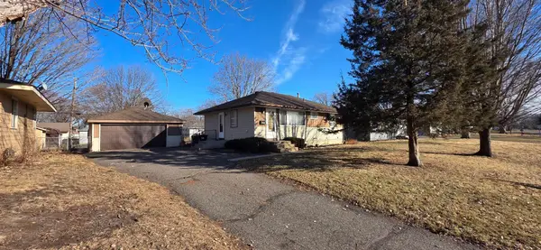 5924 Regent Avenue N, Crystal, MN 55429