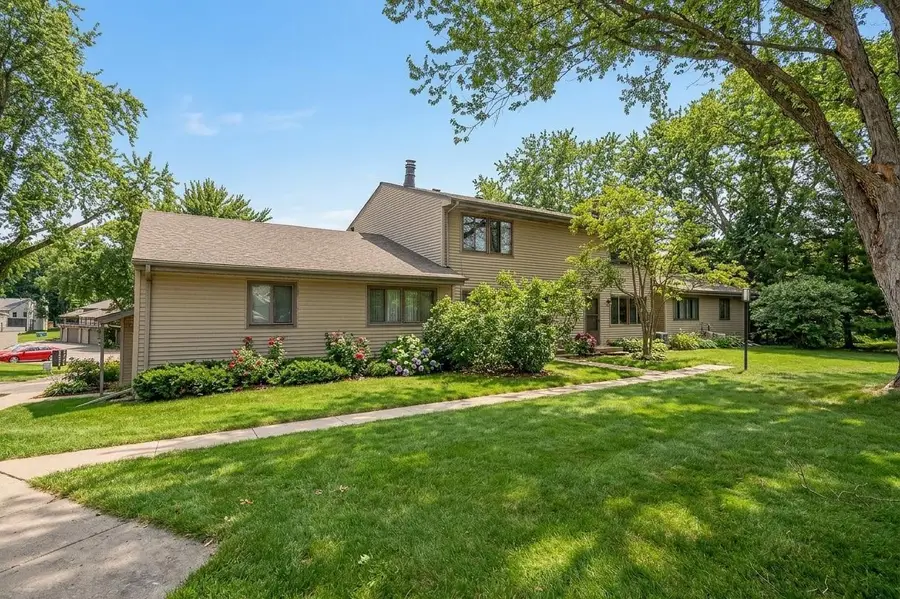 4478 Arden View Court, Arden Hills, MN 55112 - #2