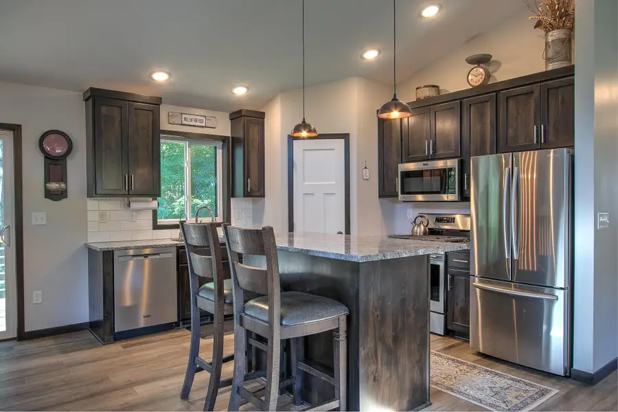 123 20th Avenue Sw, Cambridge, MN 55008 - #2