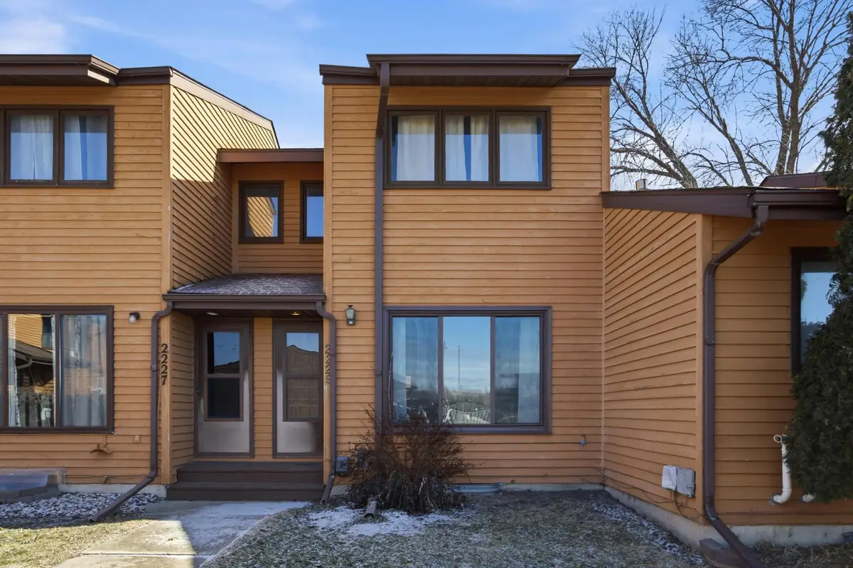 2229 4th Avenue S, Moorhead, MN 56560 - #1