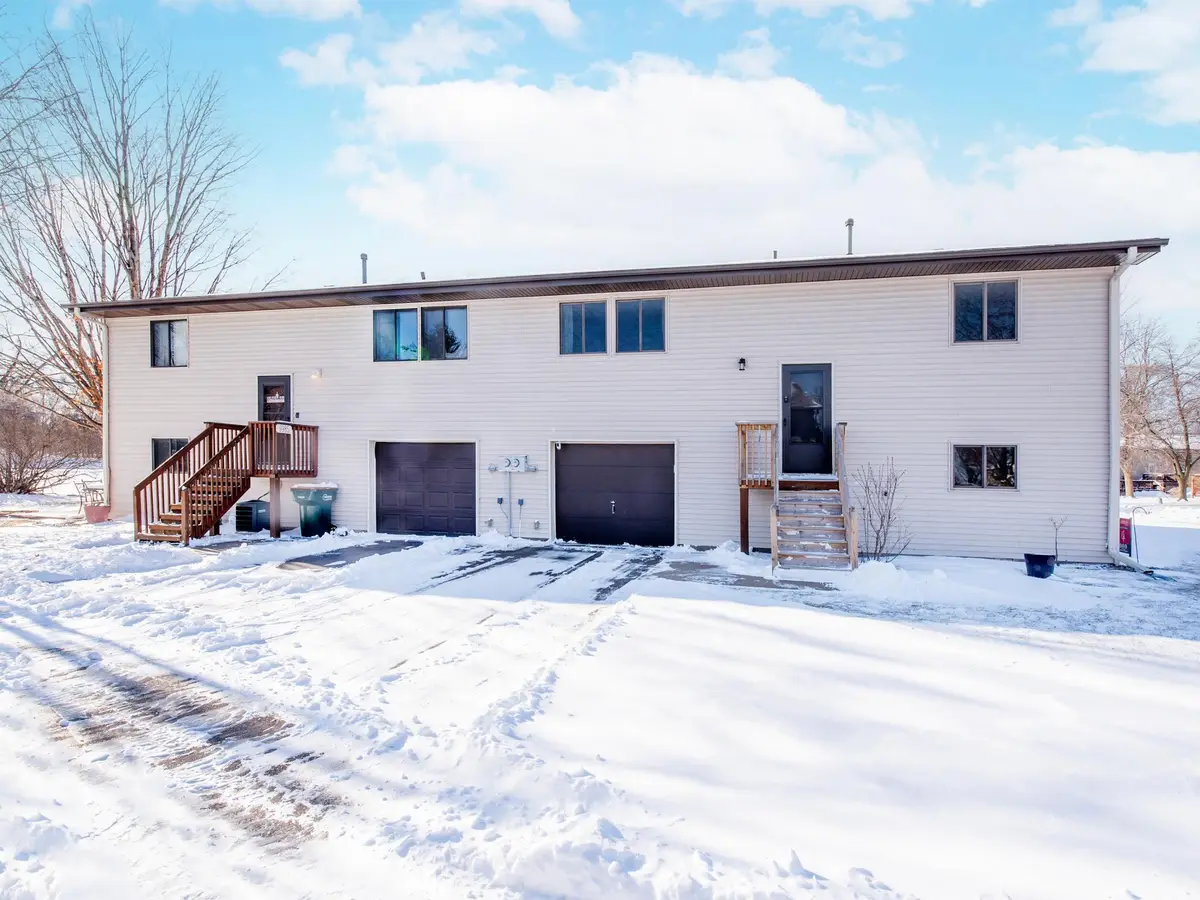 9991 S Cord Street Ne, Circle Pines, MN 55014 - #1