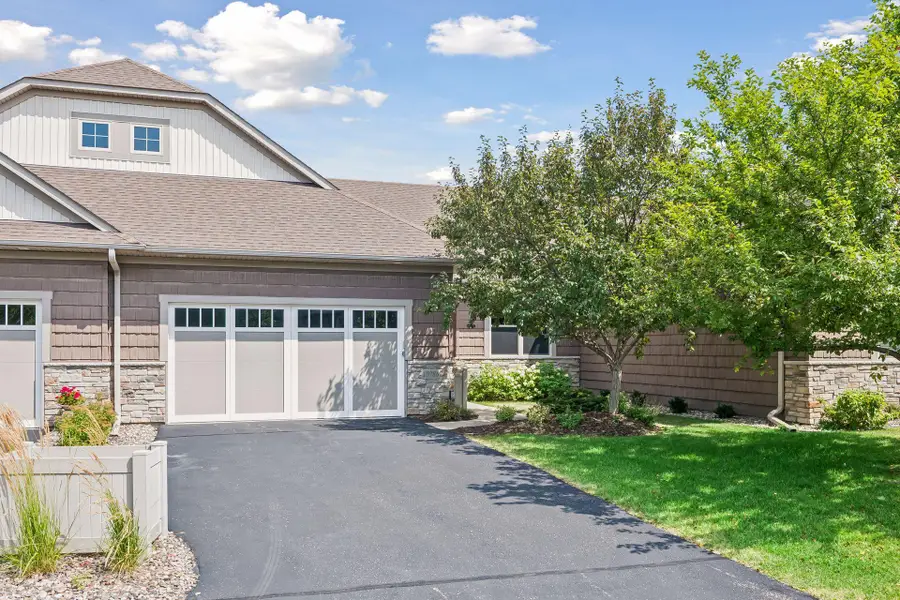 10786 Lyndale Bluffs Trail, Bloomington, MN 55420 - #2