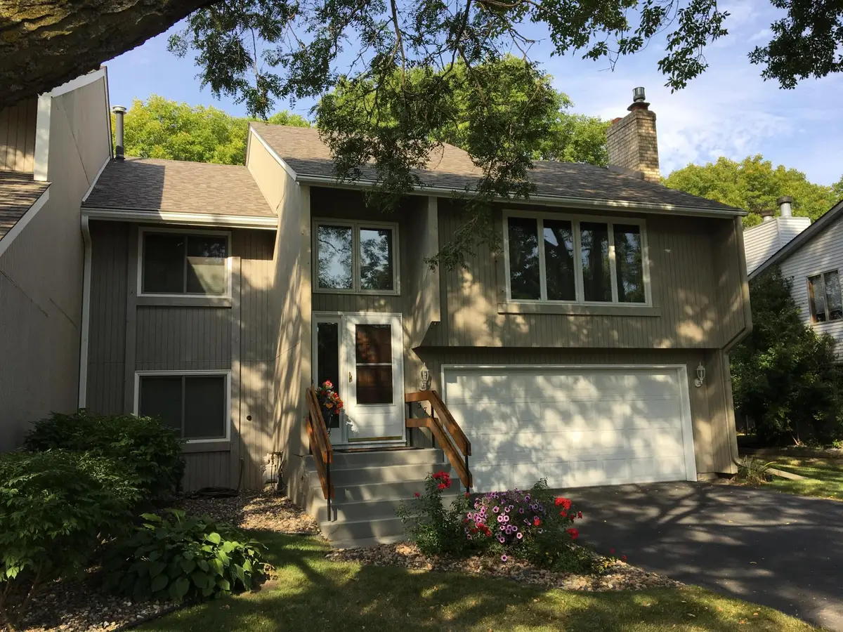 5740 W 98 1/2 Street, Bloomington, MN 55437 - #1
