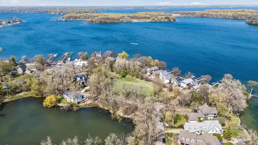 185 Lakeview Avenue, Excelsior, MN 55331 - #3