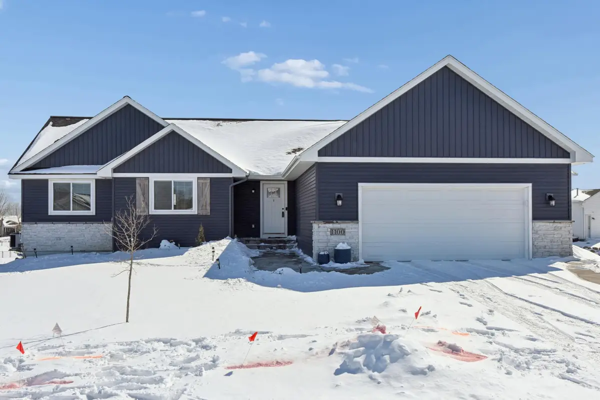 1100 Susan Lane, Roberts, WI 54023 - #1