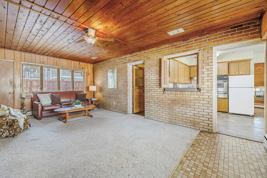 4108 Halifax Avenue N, Robbinsdale, MN 55422 - #3