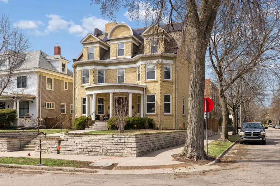 1900 Dupont Avenue S, Minneapolis, MN 55403 - #3