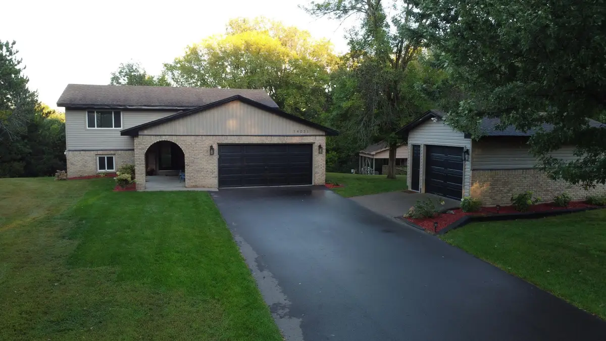 14031 Victoria Lane Nw, Elk River, MN 55330 - #1