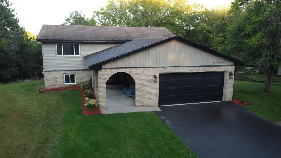 14031 Victoria Lane Nw, Elk River, MN 55330 - #2